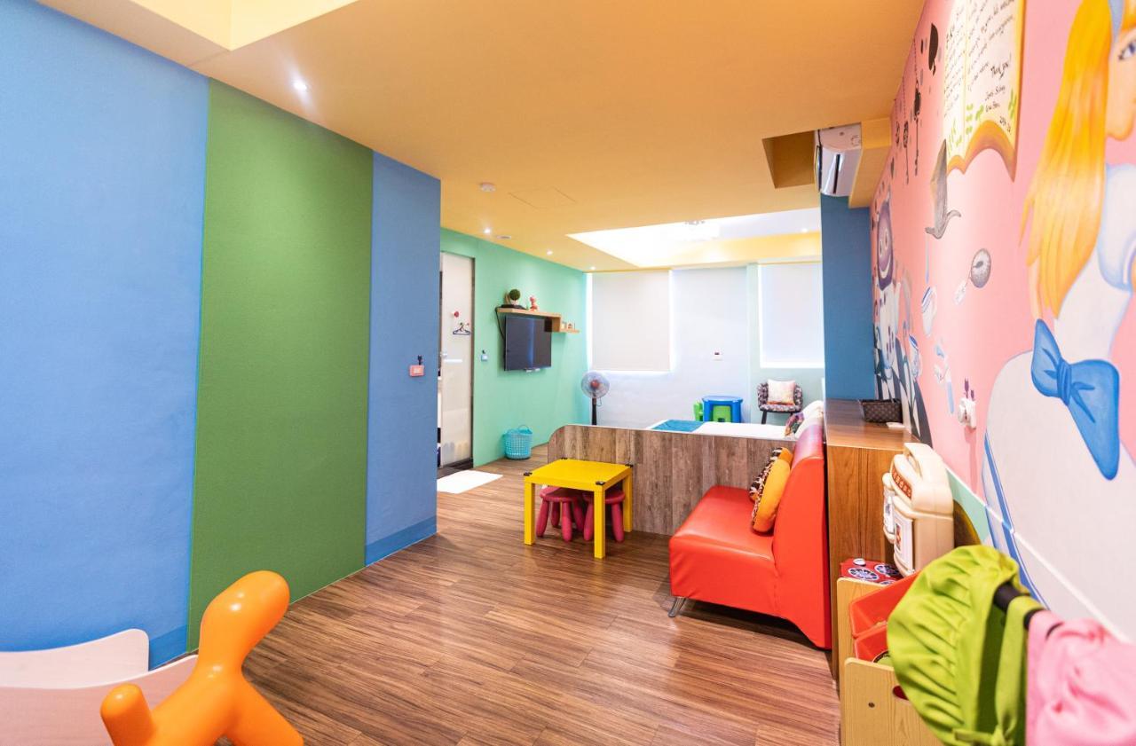 Fun Kids B&B Hualien City Exterior photo