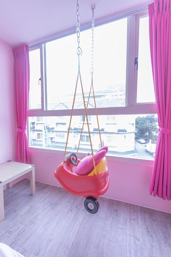 Fun Kids B&B Hualien City Exterior photo